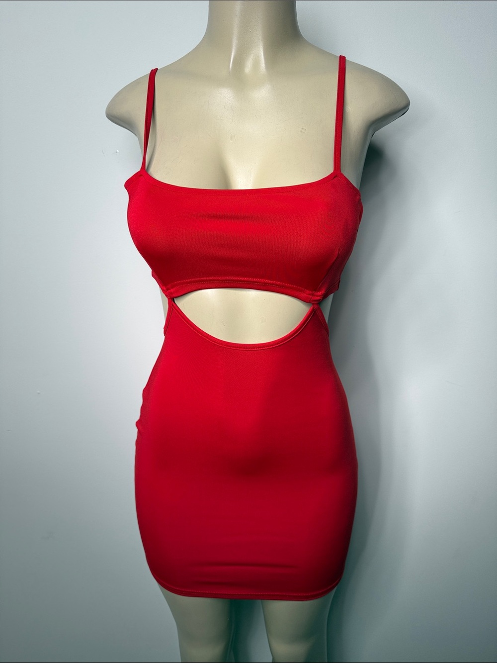 superdown Red Cutout Spaghetti Strap Mini Dress
